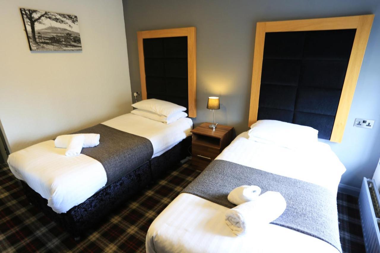 Huddersfield Hotel Екстериор снимка