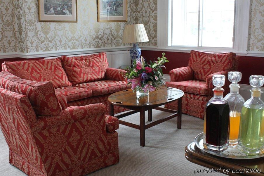 Huddersfield Hotel Екстериор снимка
