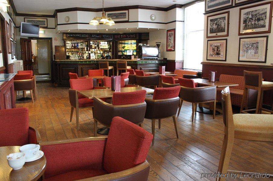 Huddersfield Hotel Екстериор снимка